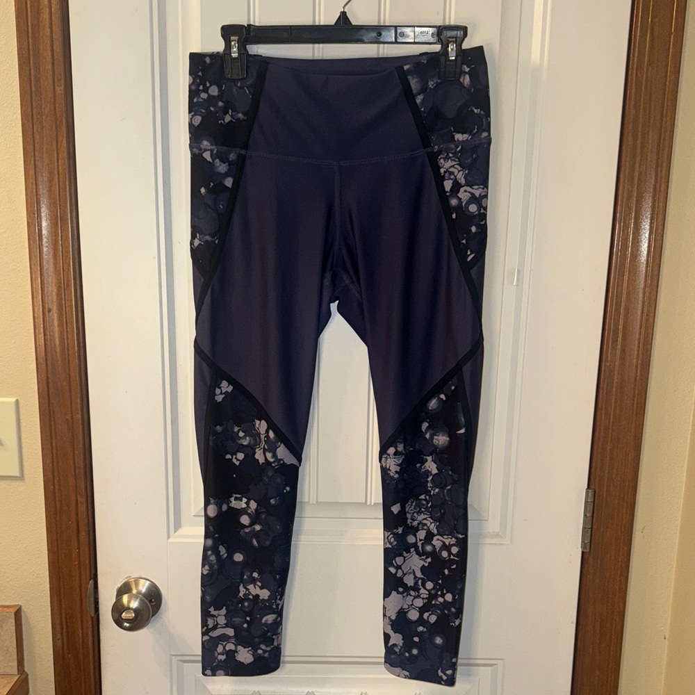 Under Armour Black and Gray Leggings